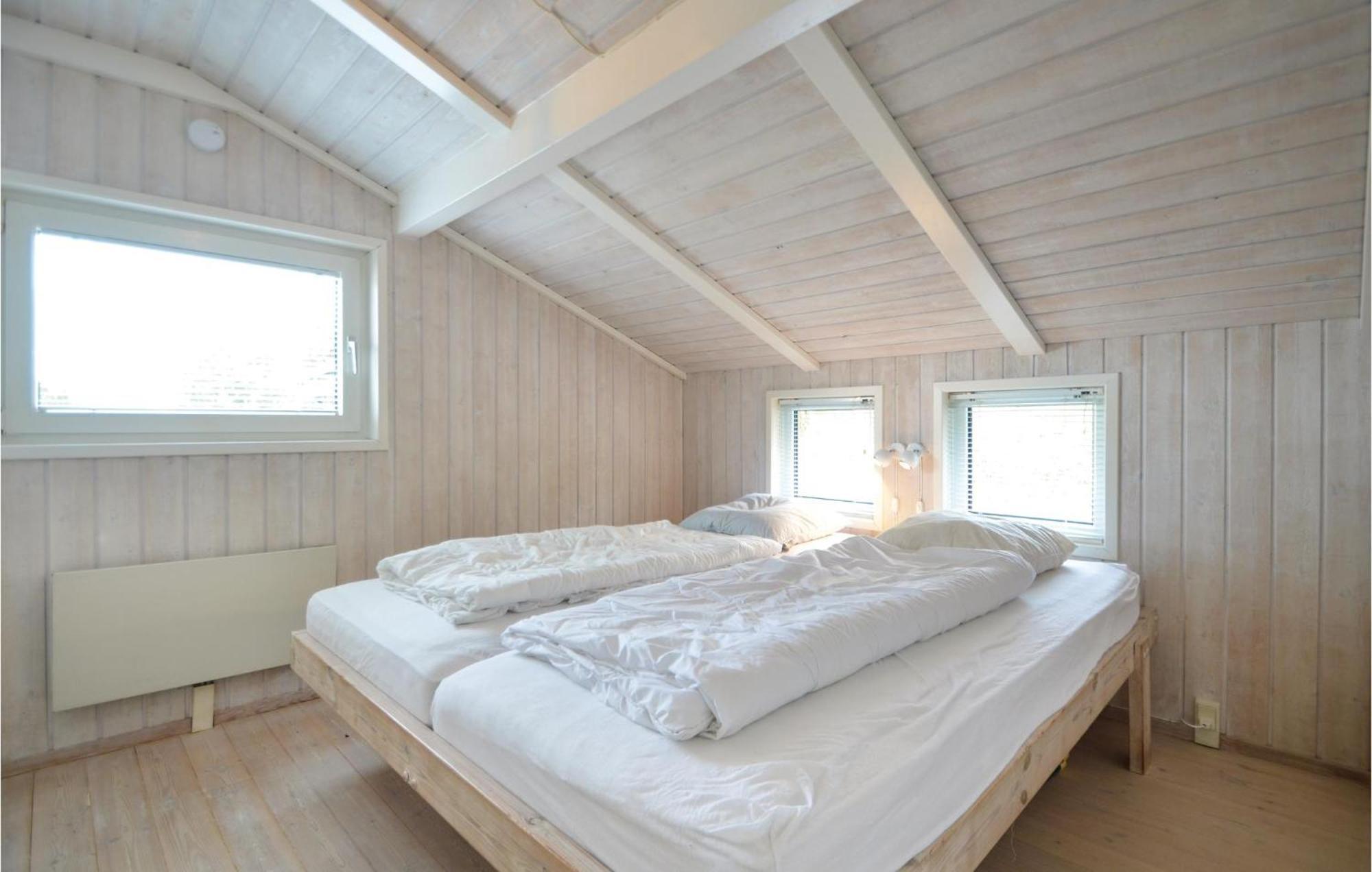 Amazing Home In Ebeltoft With Sauna Exterior foto